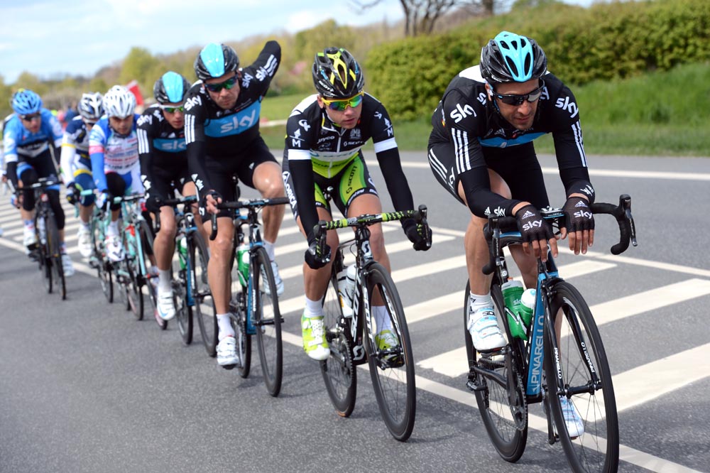 Juan Antonio Flecha chases, Giro d'Italia 2012, stage three