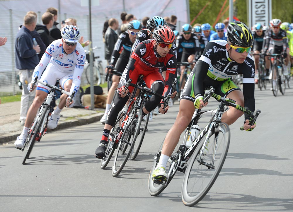 Christian Meier chases, Giro d'Italia 2012, stage three
