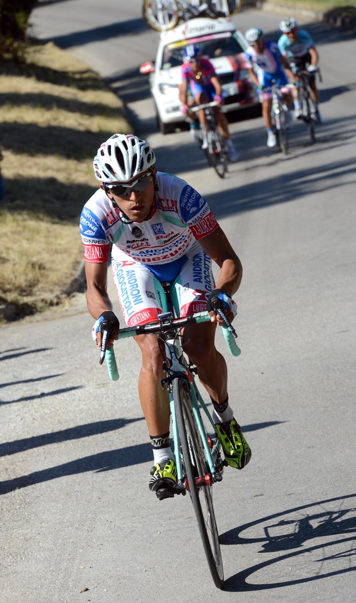 Miguel Angel Rubiano attacks, Giro d'Italia 2012, stage 6
