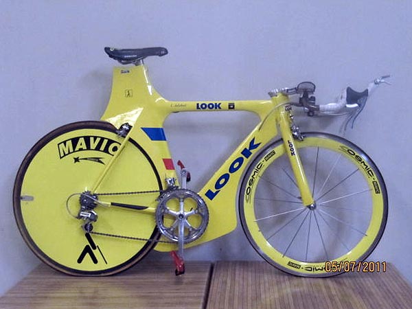 Manolo Saiz Look TT bike auction Manolo Saiz Look TT bike auction
