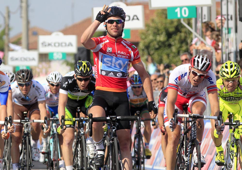 Mark Cavendish wins, Giro d'Italia 2012, stage 13 Mark Cavendish wins, Giro d'Italia 2012, stage 13