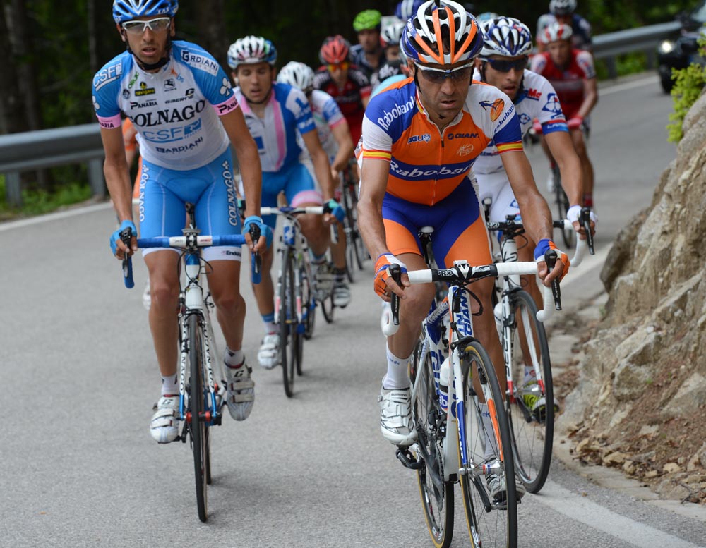 Garate leads escape, Giro d'Italia 2012, stage 19
