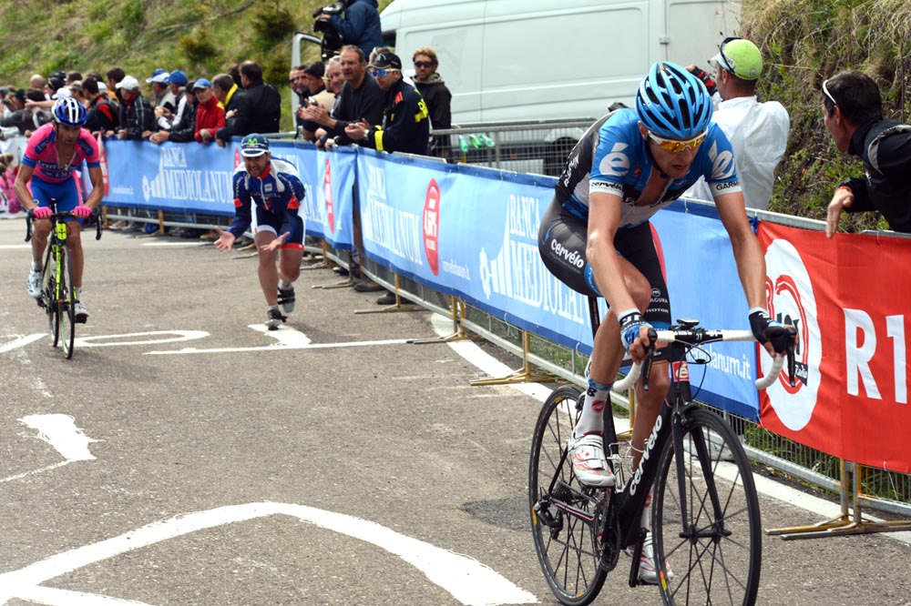 Ryder Hesjedal attacks, Giro d'Italia 2012, stage 19
