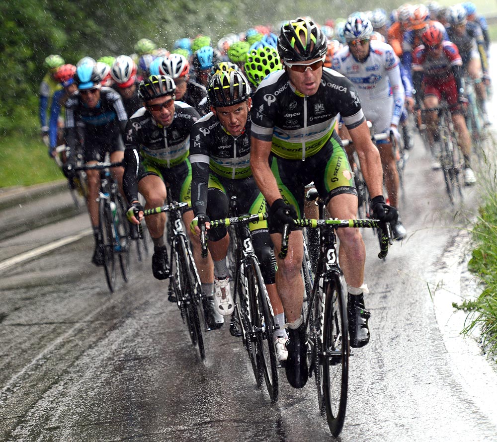 Stuart O'Grady chases, Tour de Suisse 2012, stage four