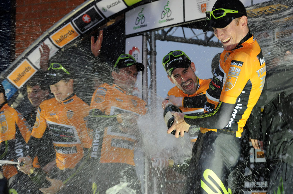 Endura celebrate win, Tour Series 2012, Stoke-on-Trent Endura celebrate win, Tour Series 2012, Stoke-on-Trent