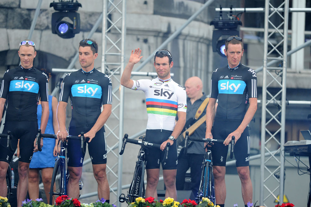 Mark Cavendish is introduced, Tour de France 2012 presentation