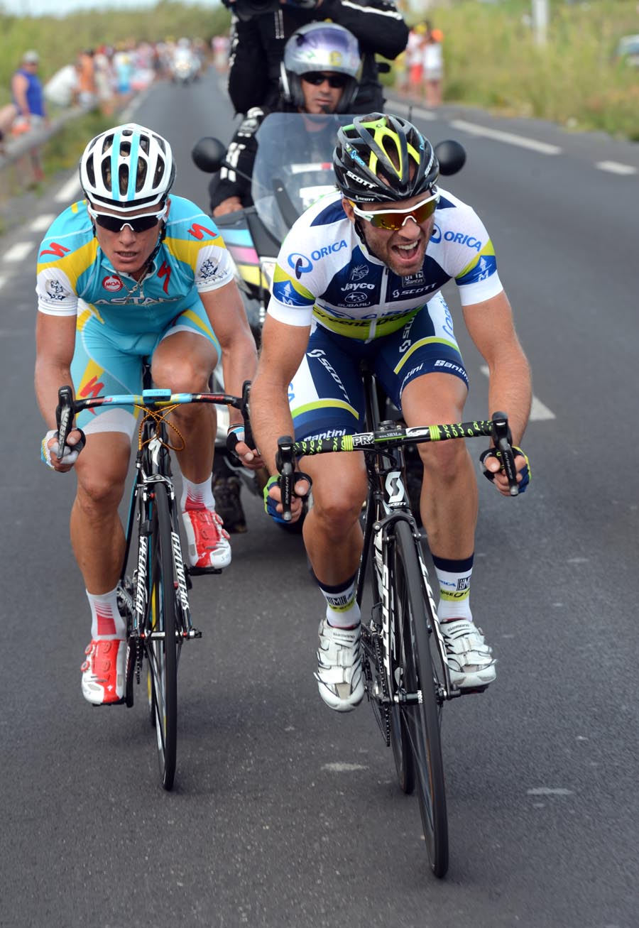 Michael Albasini and Alexandre Vinokourov, Tour de France 2012, stage 13