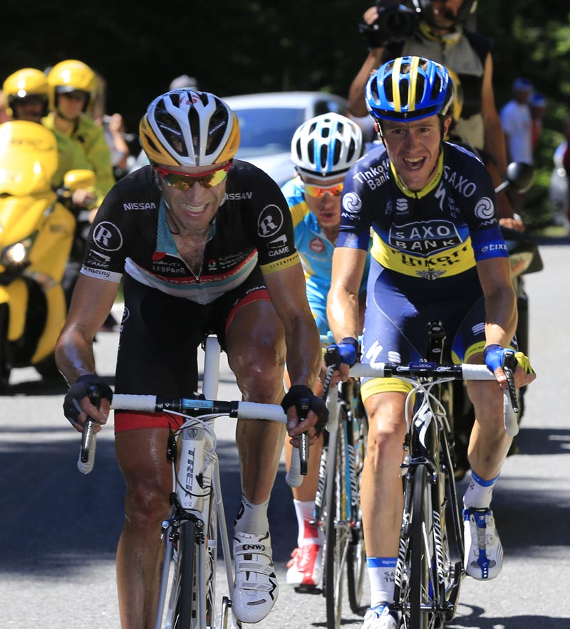 Jens Voigt and Chris Anker Sorensen chase, Tour de France 2012, stage 16