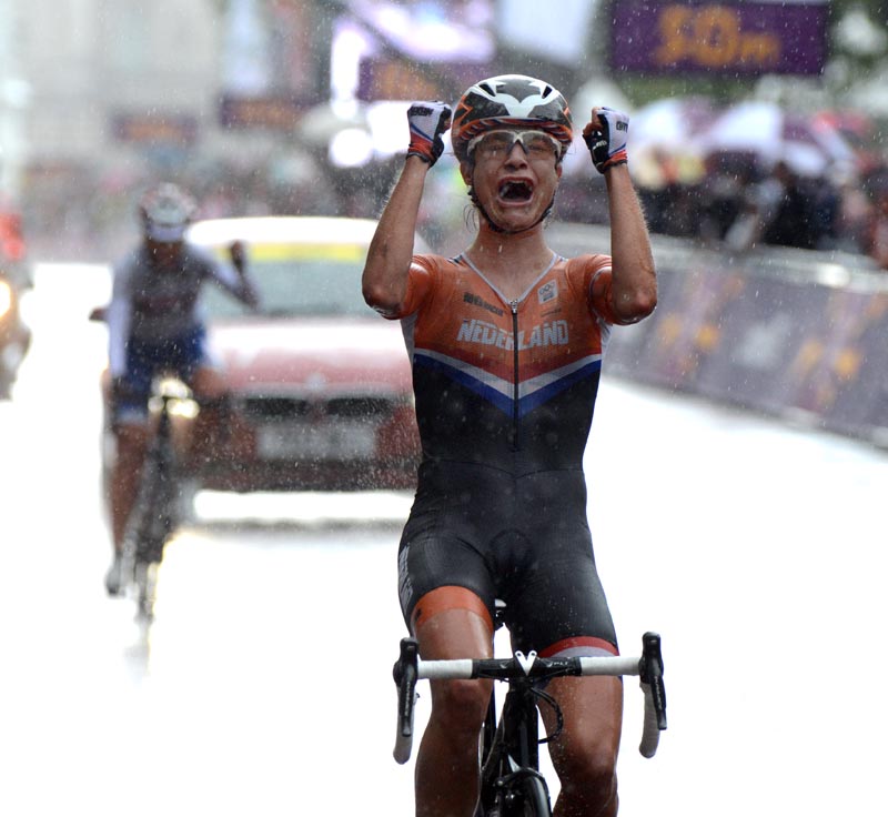 Marianne Vos wins, London 2012 Olympics, women's road race