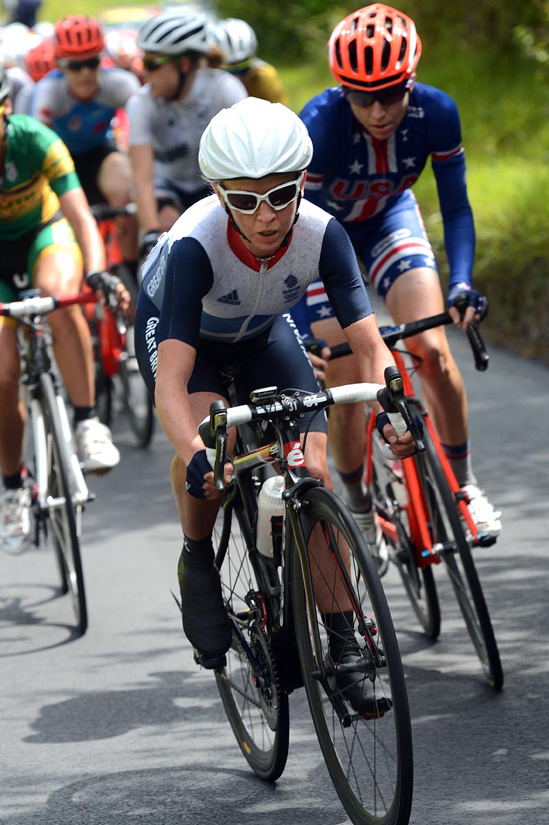 Emma Pooley attacks, London 2012 Olympics, women's road race