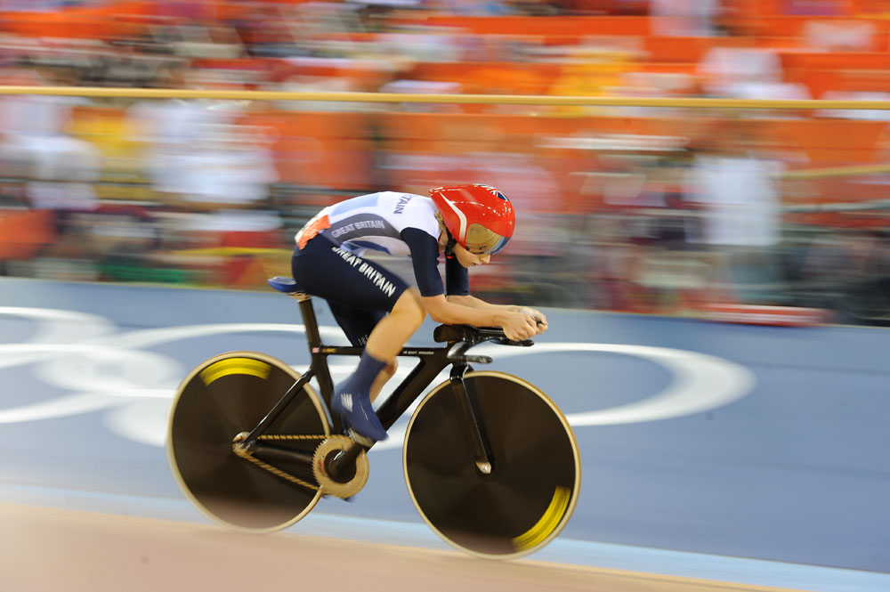 Laura Trott, individual pursuit in omnium, London 2012 Olympic Games, track day six morning session
