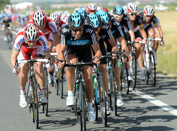 vuelta, stage four, 4, froome, contador, valverde, rodriguez, sky, saxo, katusha