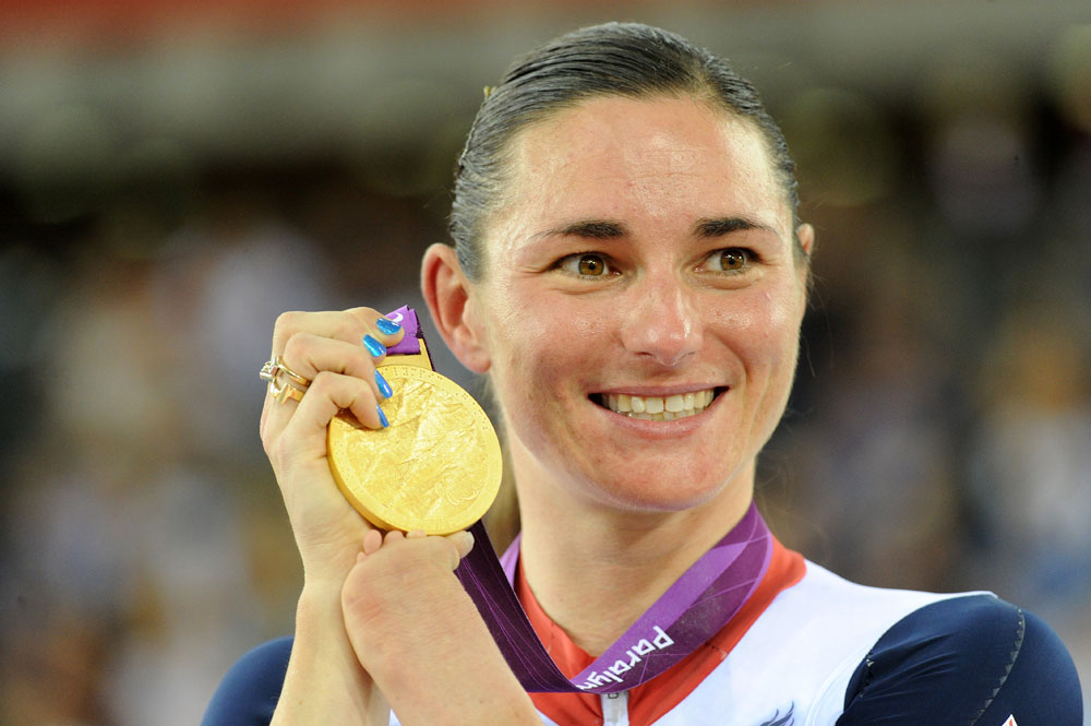 para12-track-day1pm-Storey-&-Medal.jpg Sarah Storey and individual pursuit gold medal, London 2012 Paralympic Games, track day one afternoon