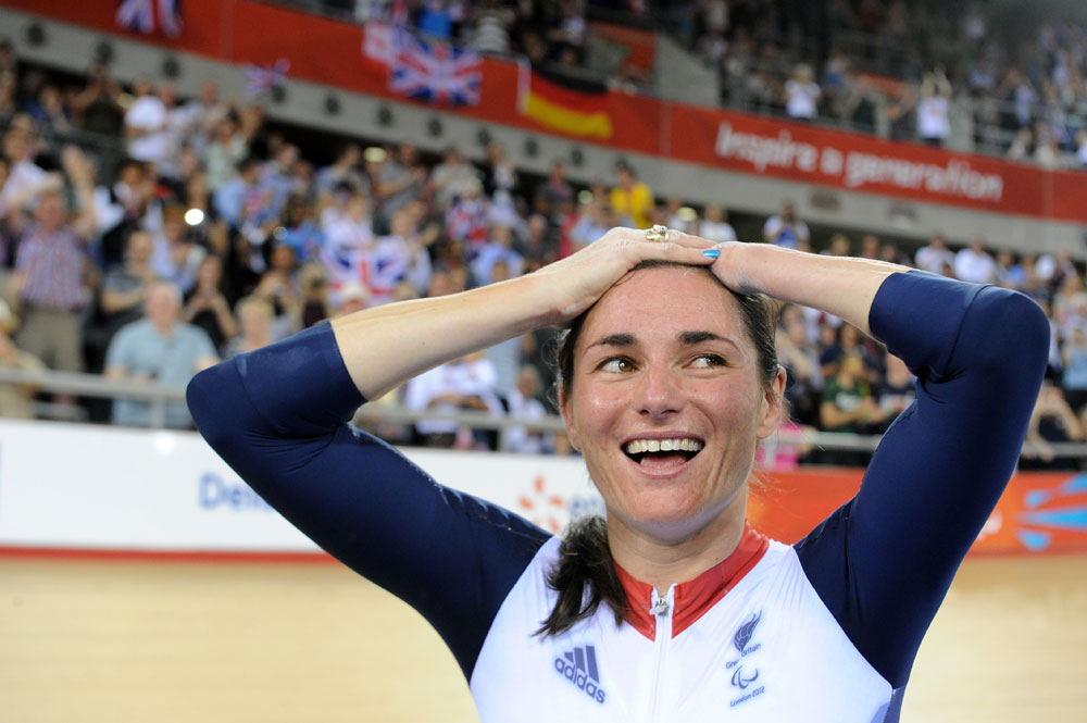 para12-track-day1pm-Storey-celebrates-7.jpg Sarah Storey wins individual pursuit, London 2012 Paralympic Games, track day one afternoon