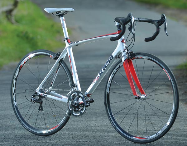 Cinelli Saetta Veloce bike test