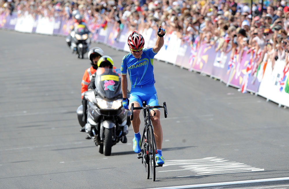 Yegor Dementyev wins, London 2012 Paralympic Games, road cycling day two
