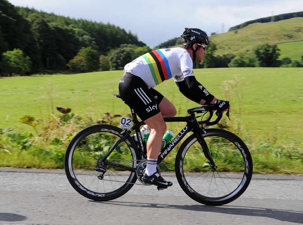 Mark Cavendish on route, Tour of Britain 2012, stage three