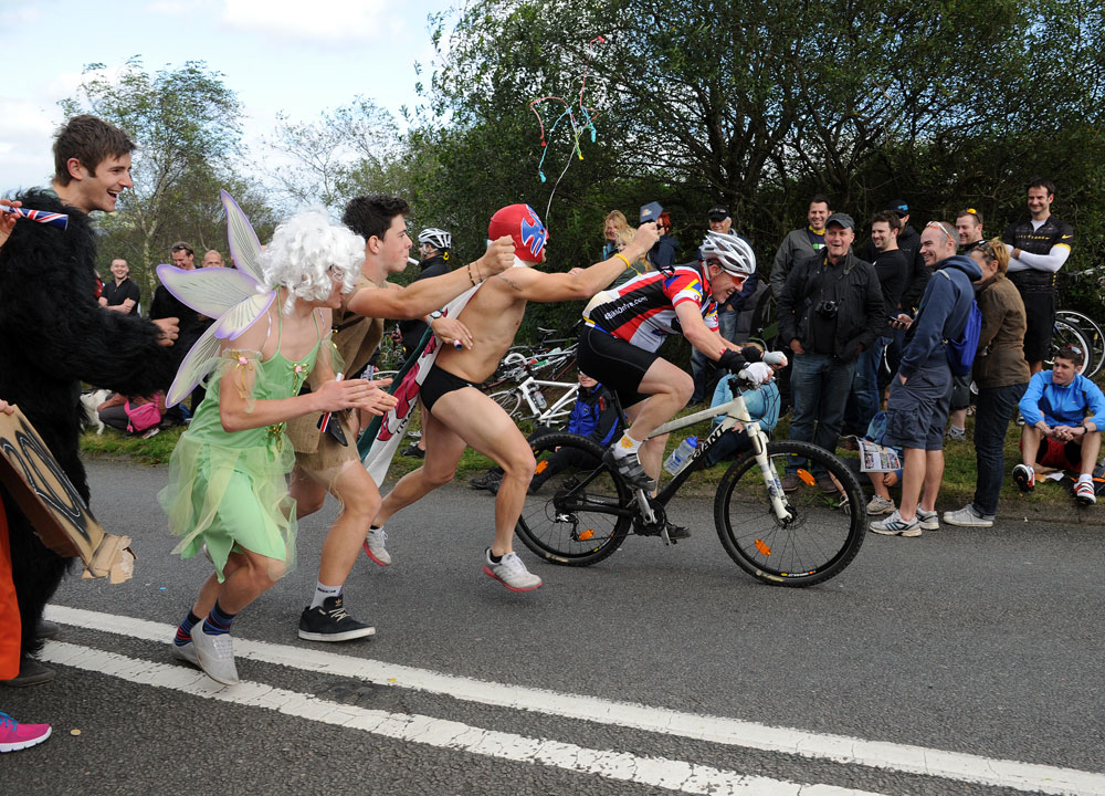 Local rider gets a cheer, Tour of Britain 2012, stage six
