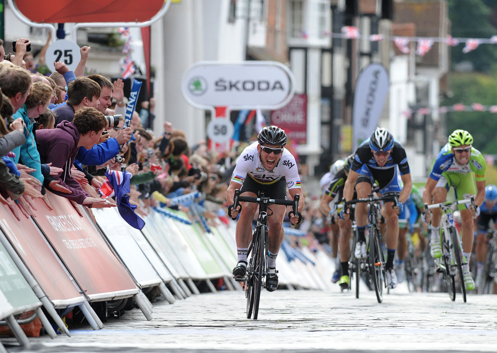 Mark Cavendish sprints, Tour of Britain 2012, stage eight