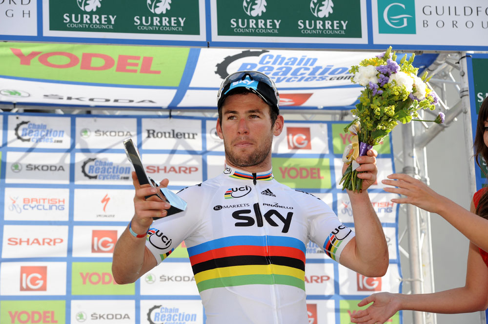 Guildford Gazette award to Mark Cavendish, Tour of Britain 2012, stage eight