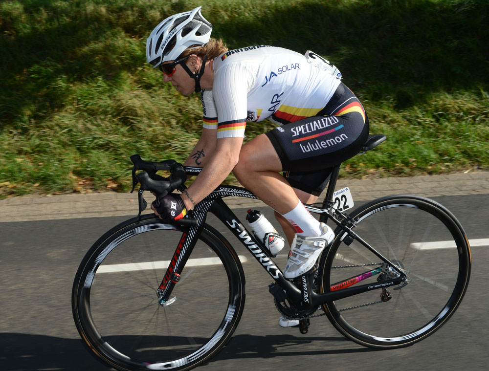 Ina Teutenberg chases, Women's road race, Road World Championships 2012