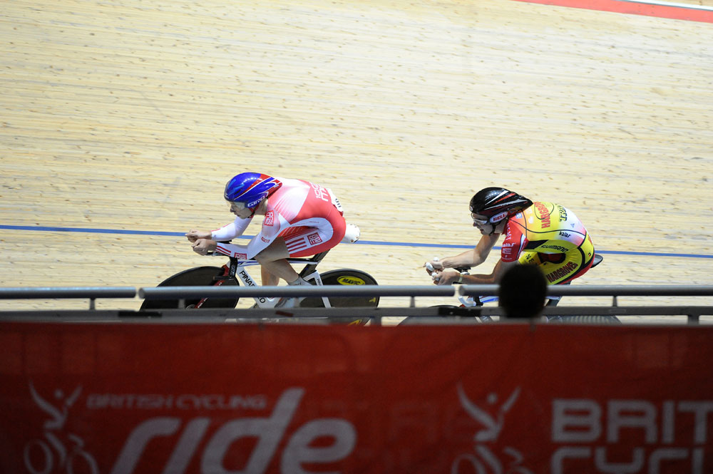 Owain Doull catches Jon Dibben, British national track championships 2012