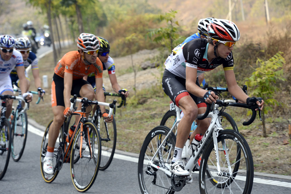 Bennett in escape, Tour of Beijing 2012, stage three