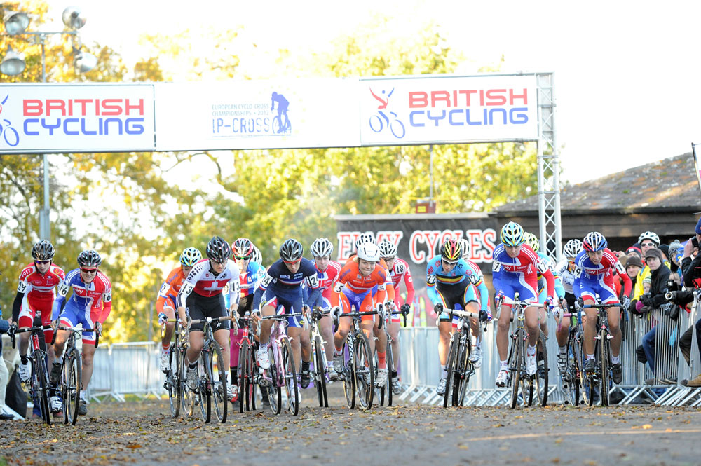 Women's start, European Cyclo-Cross Championships 2012