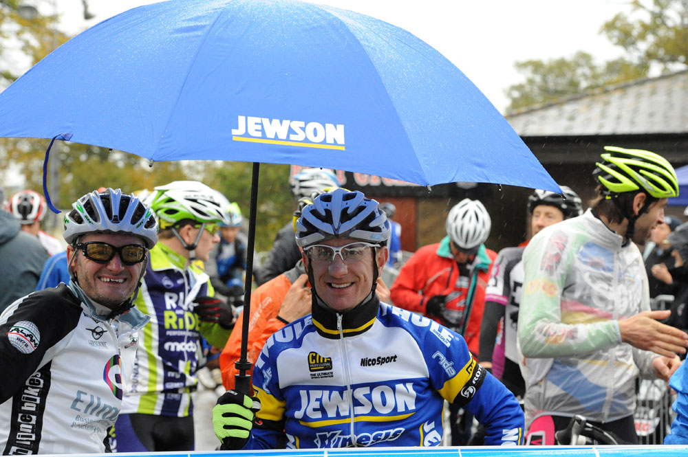 Lister and Atkins start, National Trophy cyclo-cross 2012, Ipswich
