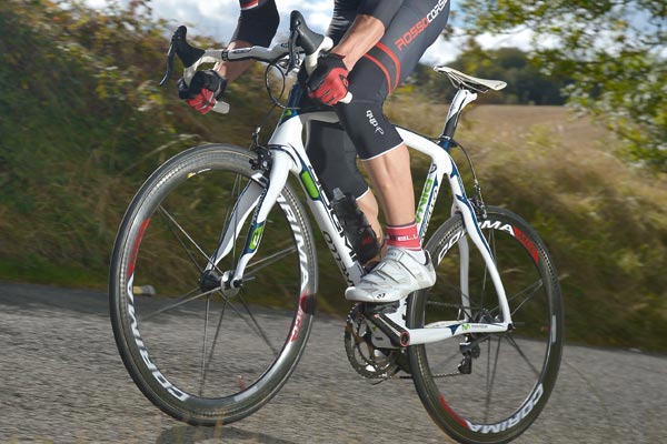 Pinarello Dogma2 Campagnolo Record EPS