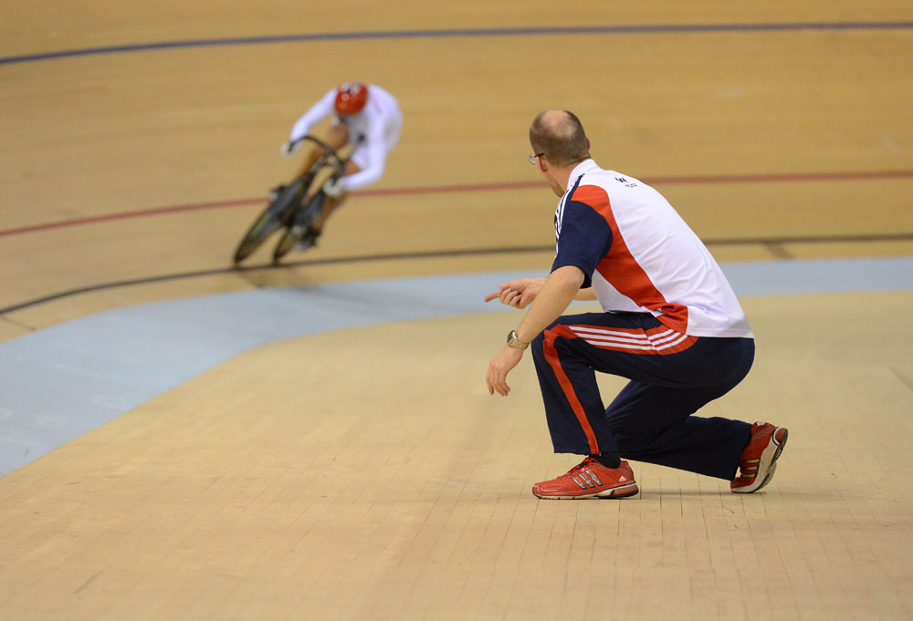 Dyer gives encouragement, Track World Cup, Glasgow 2012, day one