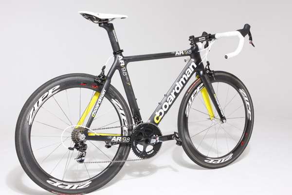 Boardman-TEAM-Carbon-AiR-9.8-PRO-08