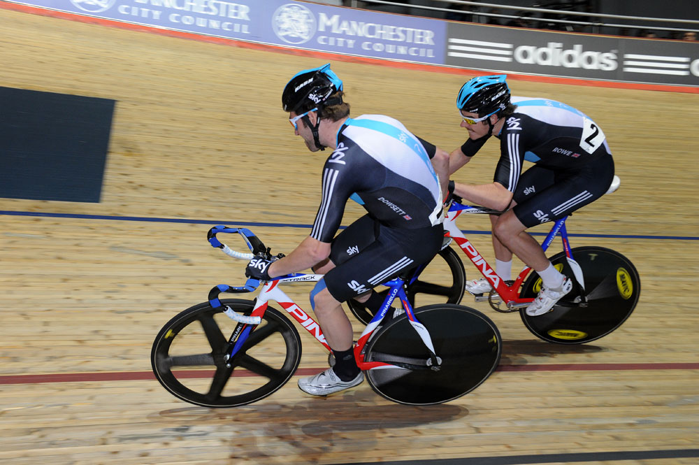Alex Dowsett and Luke Rowe, Revolution, series 10, round 2