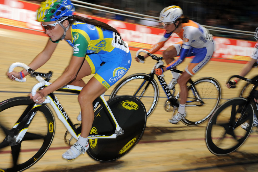 Lizzie Armitstead, Revolution, series 10, round 2