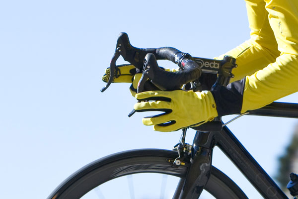 Mavic-Cyclone-Gloves-4