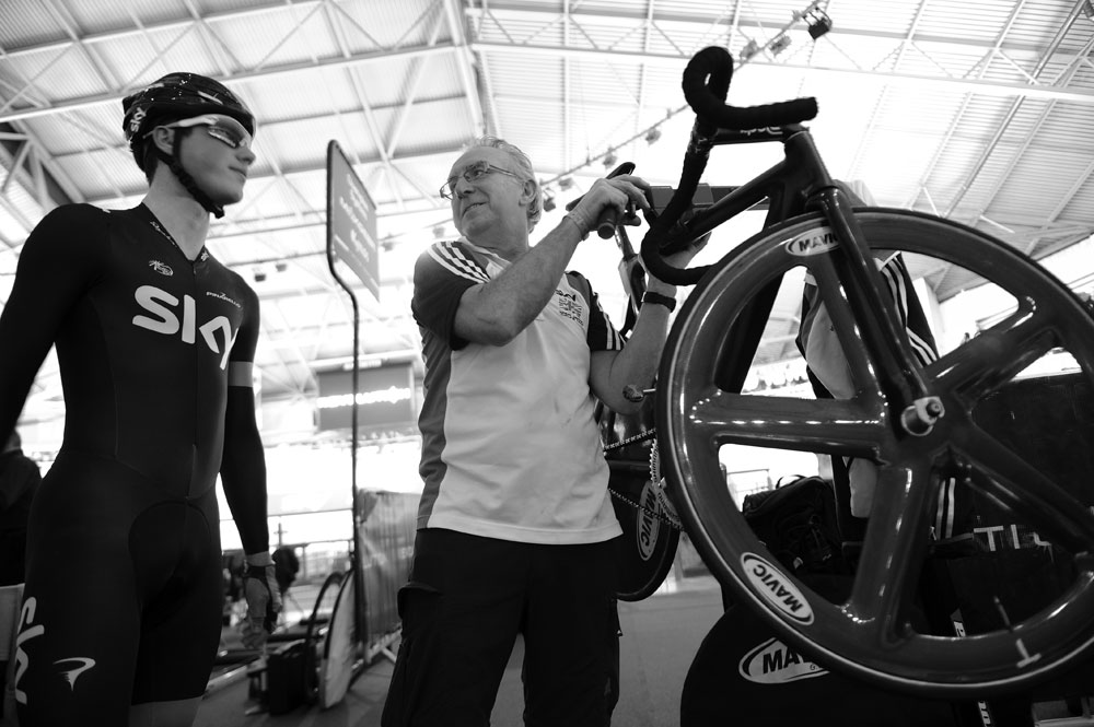 Peter Kennaugh and bike, Revolution, January 5 2013