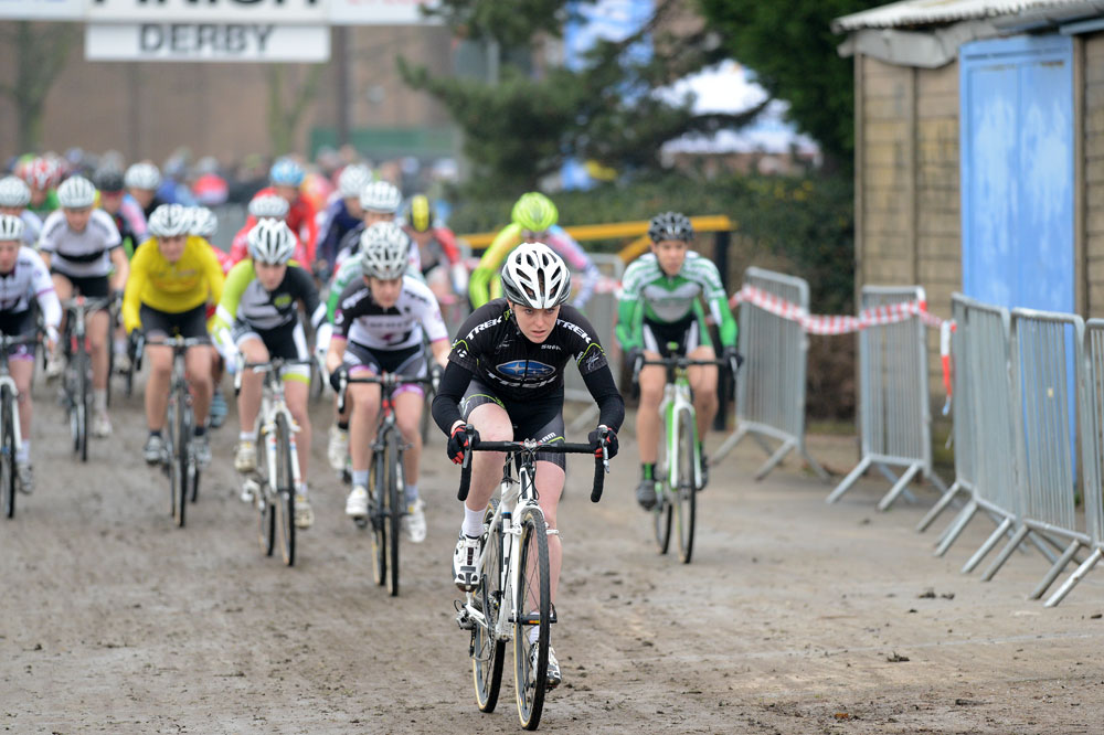 Women's race start, National Trophy, Derby 2013