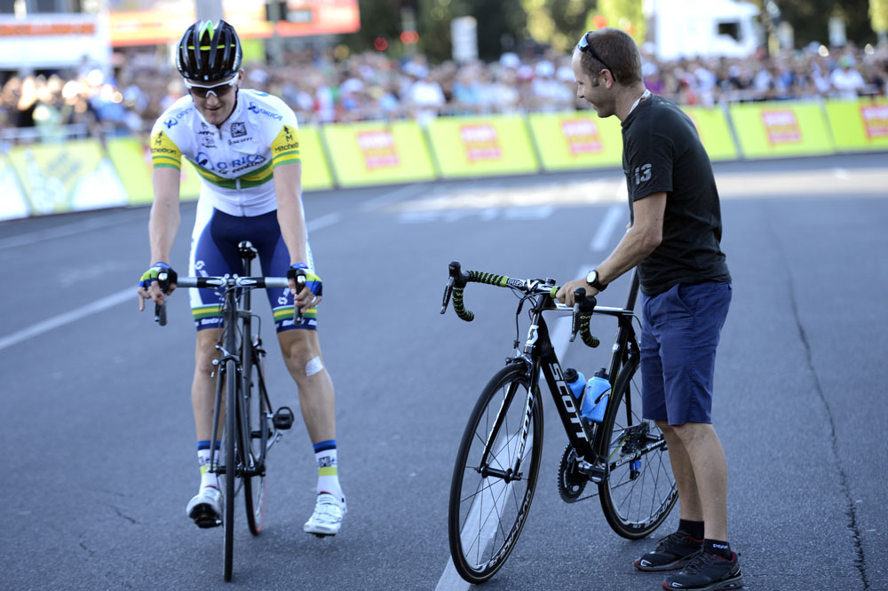 Luke Durbridge bike change, People's Choice Classic 2013