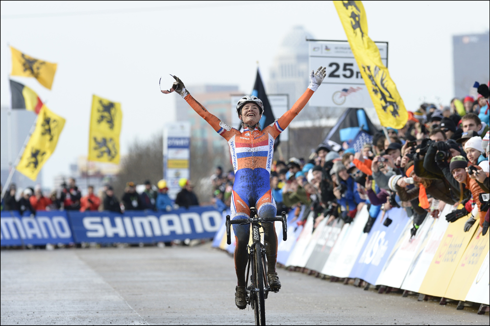 Marianne Vos wins women's race, Cyclo-cross World Championships 2013