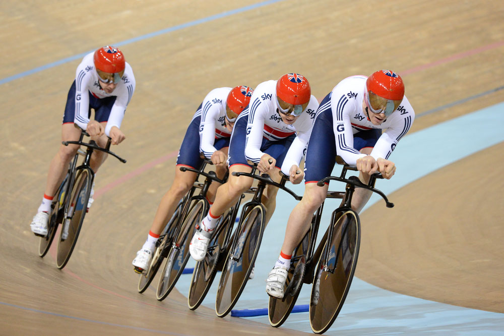 Ed Clancy on front, team pursuit, Track World Championships 2013