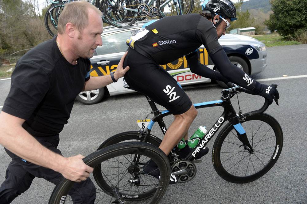Xabier Zandio mechanical, Paris-Nice 2013, stage six