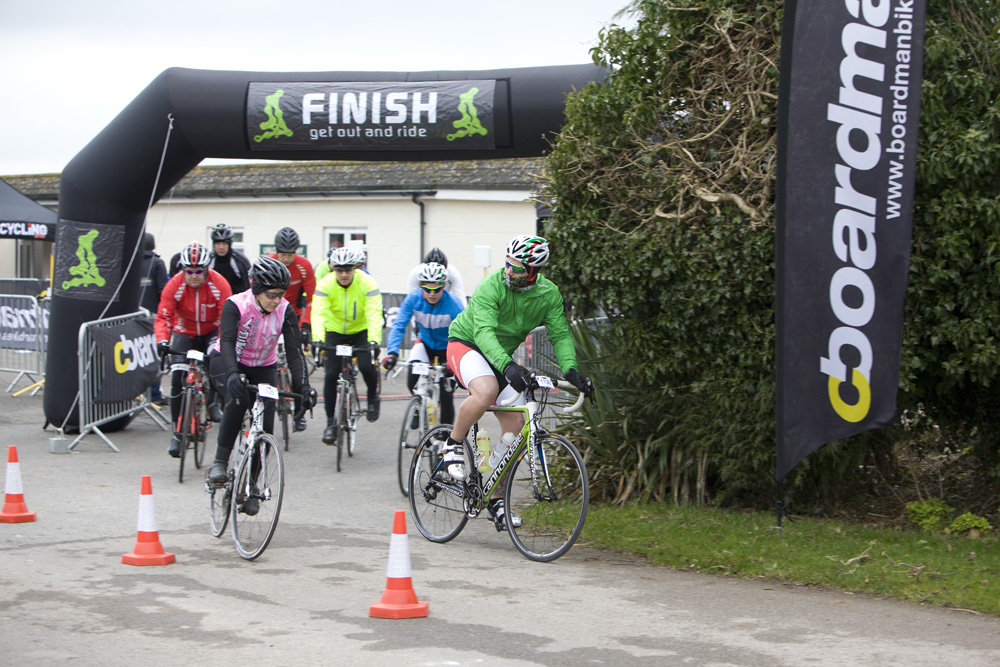 Starting off, Cycling Weekly Wiltshire Wildcat Sportive, 10 March 2013
