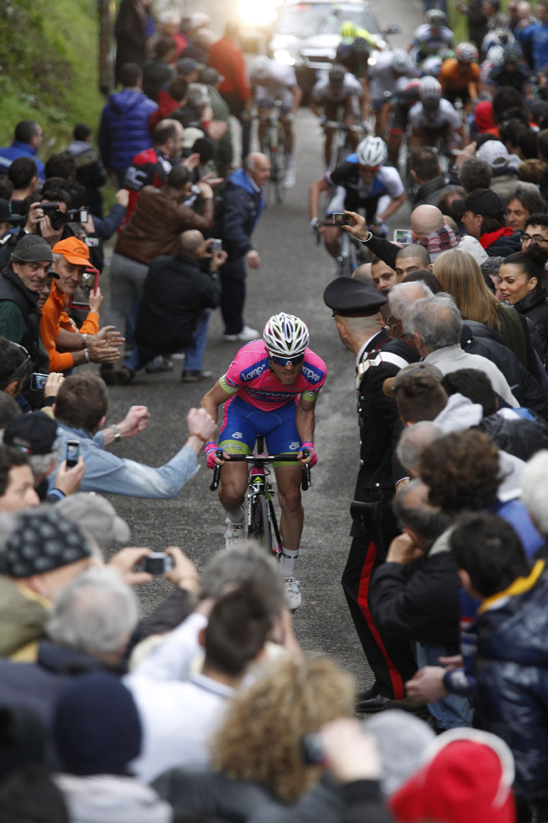 Damiano Cunego climbs, Tirreno-Adriatico 2013, stage six