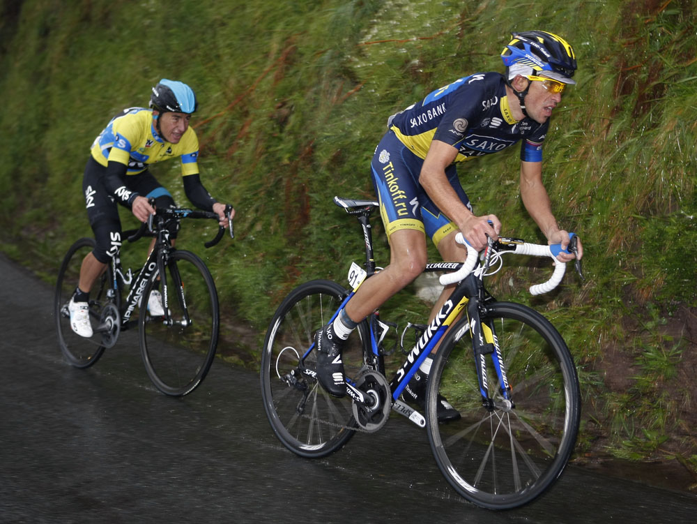 basque13-st4-contador-henao.jpg Alberto Contador and Sergio Henao, Tour of the Basque Country 2013, stage four