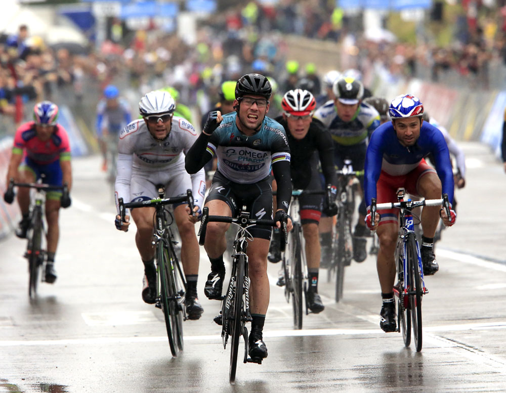 Mark Cavendish wins stage 12 of 2013 Giro d'Italia Mark Cavendish wins stage 12 of 2013 Giro d'Italia