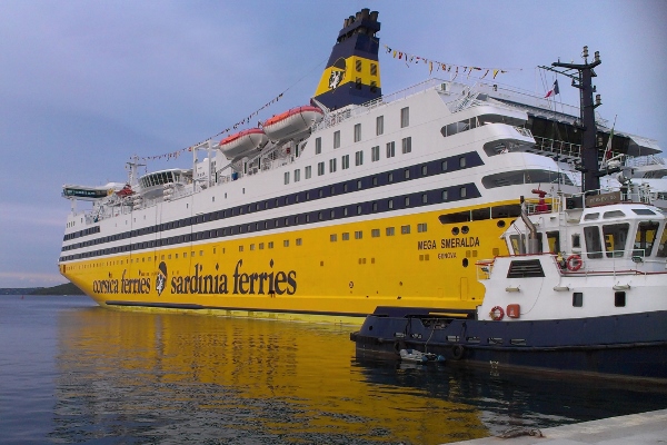 tour_boat_corsica