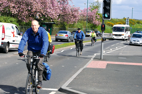 Cycling, bike paths, cycle lane, nottingham Cycling, bike paths, cycle lane, nottingham
