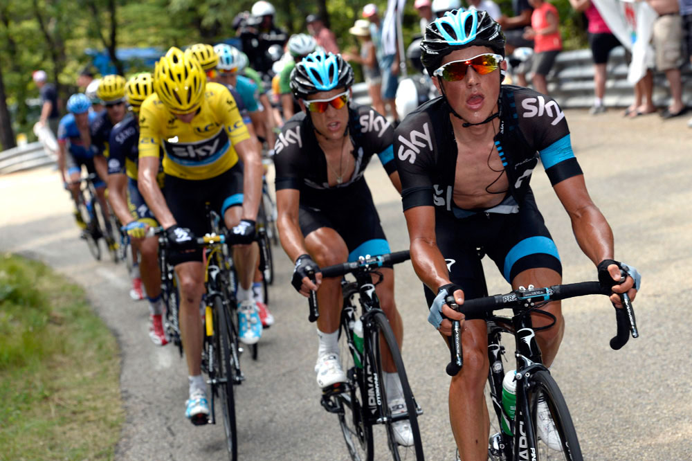 Peter Kennaugh paces Chris Froome, Tour de France 2013, stage 15 Peter Kennaugh paces Chris Froome, Tour de France 2013, stage 15