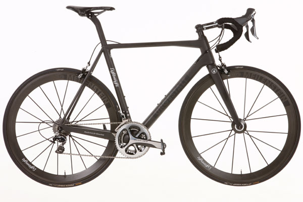 Lightweight Urgestalt carbon road bike Lightweight Urgestalt carbon road bike