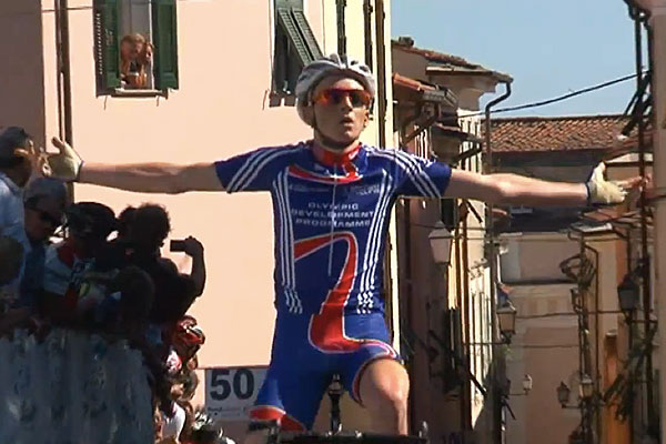 Tao Geoghegan Hart wins stage one of Giro della Lunigiana 2013 Tao Geoghegan Hart wins stage one of Giro della Lunigiana 2013